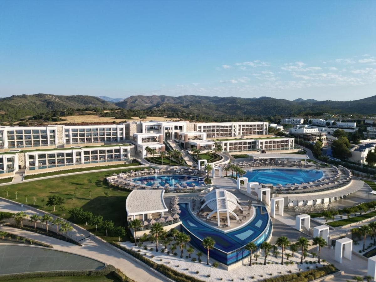 Mayia Exclusive Resort & Spa