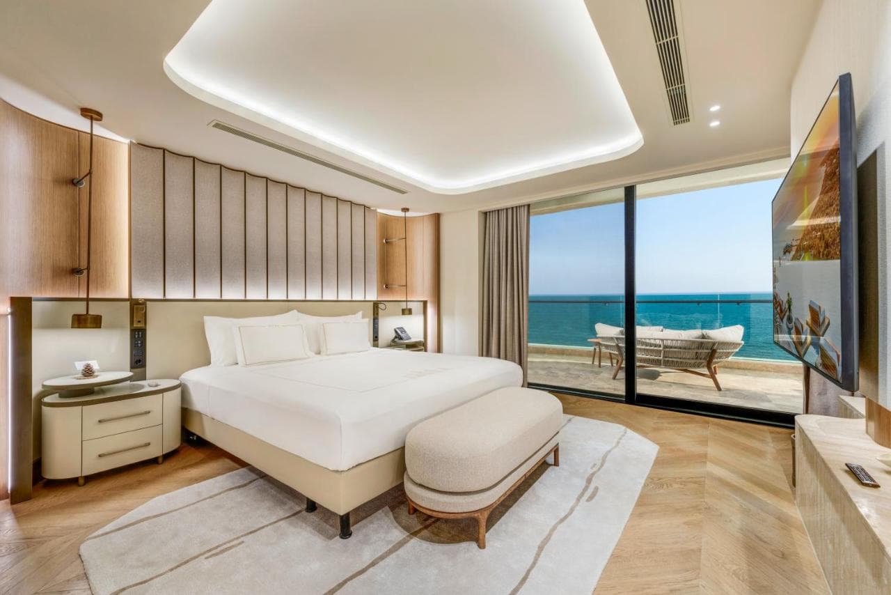 Regnum The Crown view 6