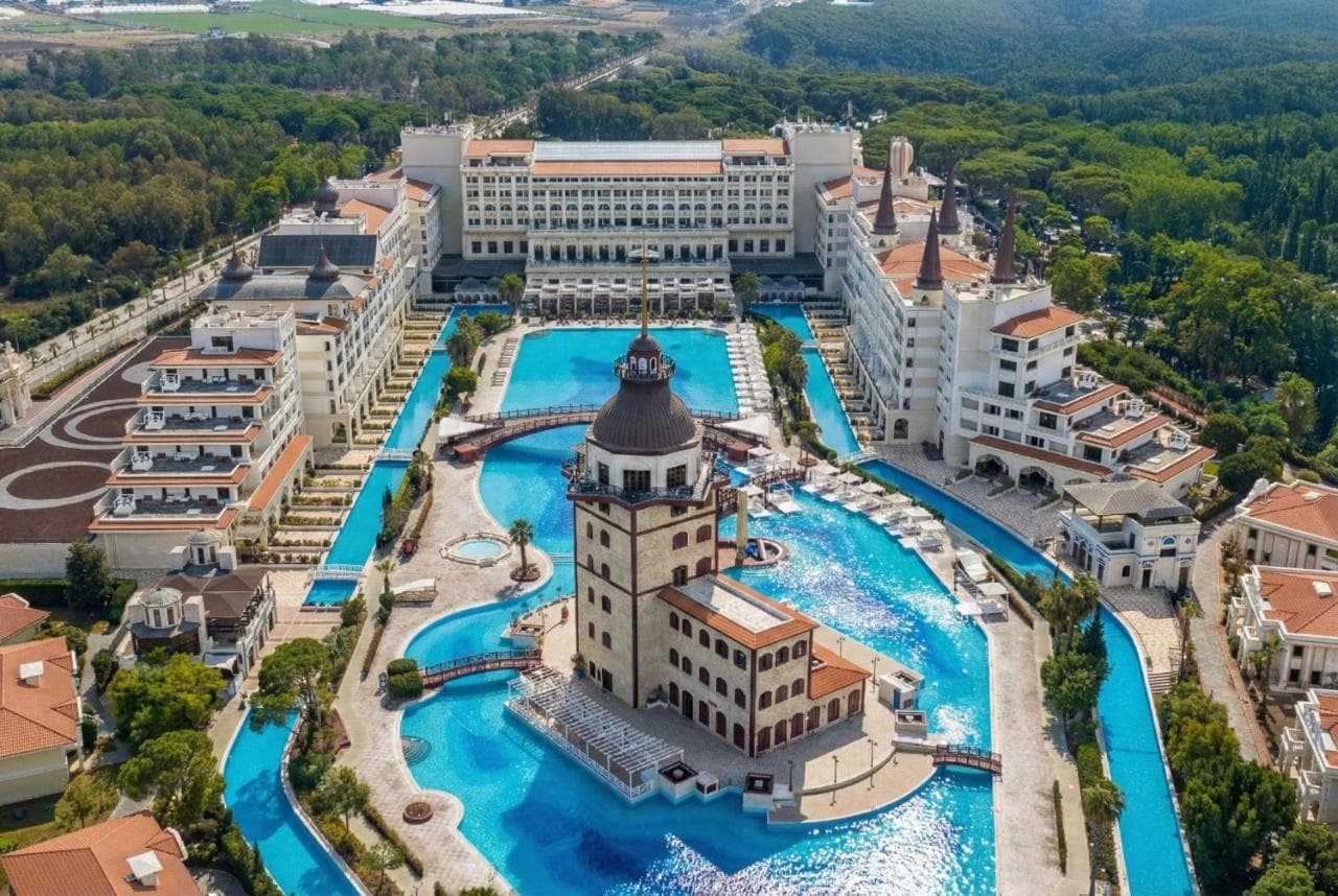 Mardan Palace