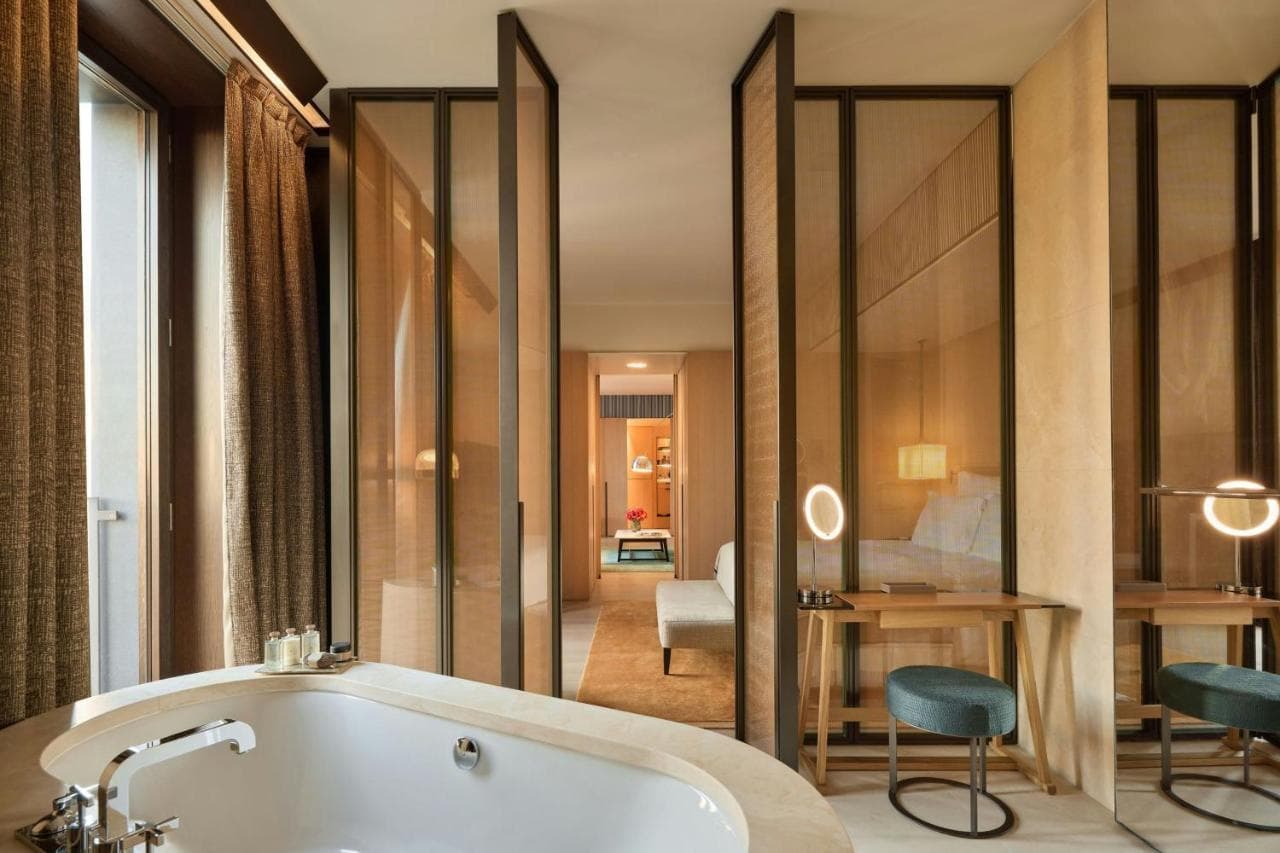 Bvlgari Hotel Milano view 3