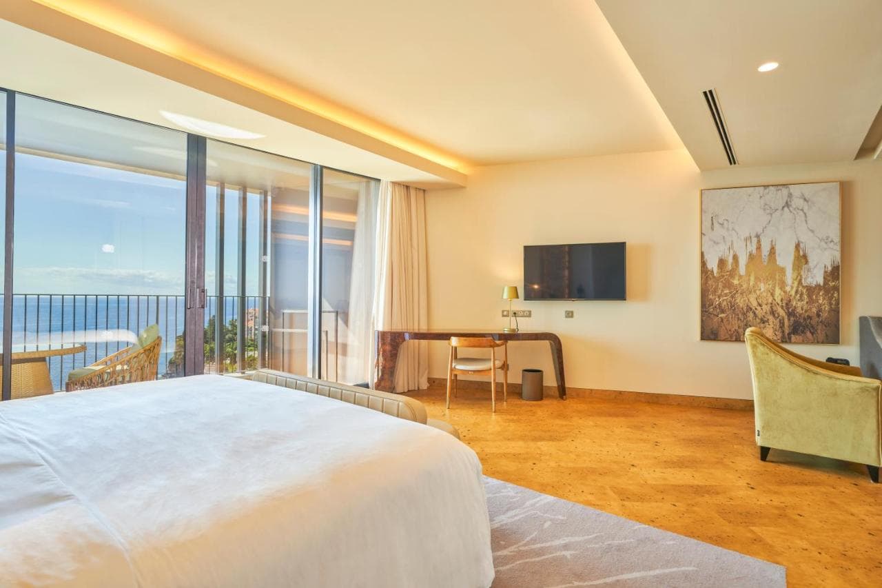 Savoy Palace - The Leading Hotels of the World - Savoy Signature view 6