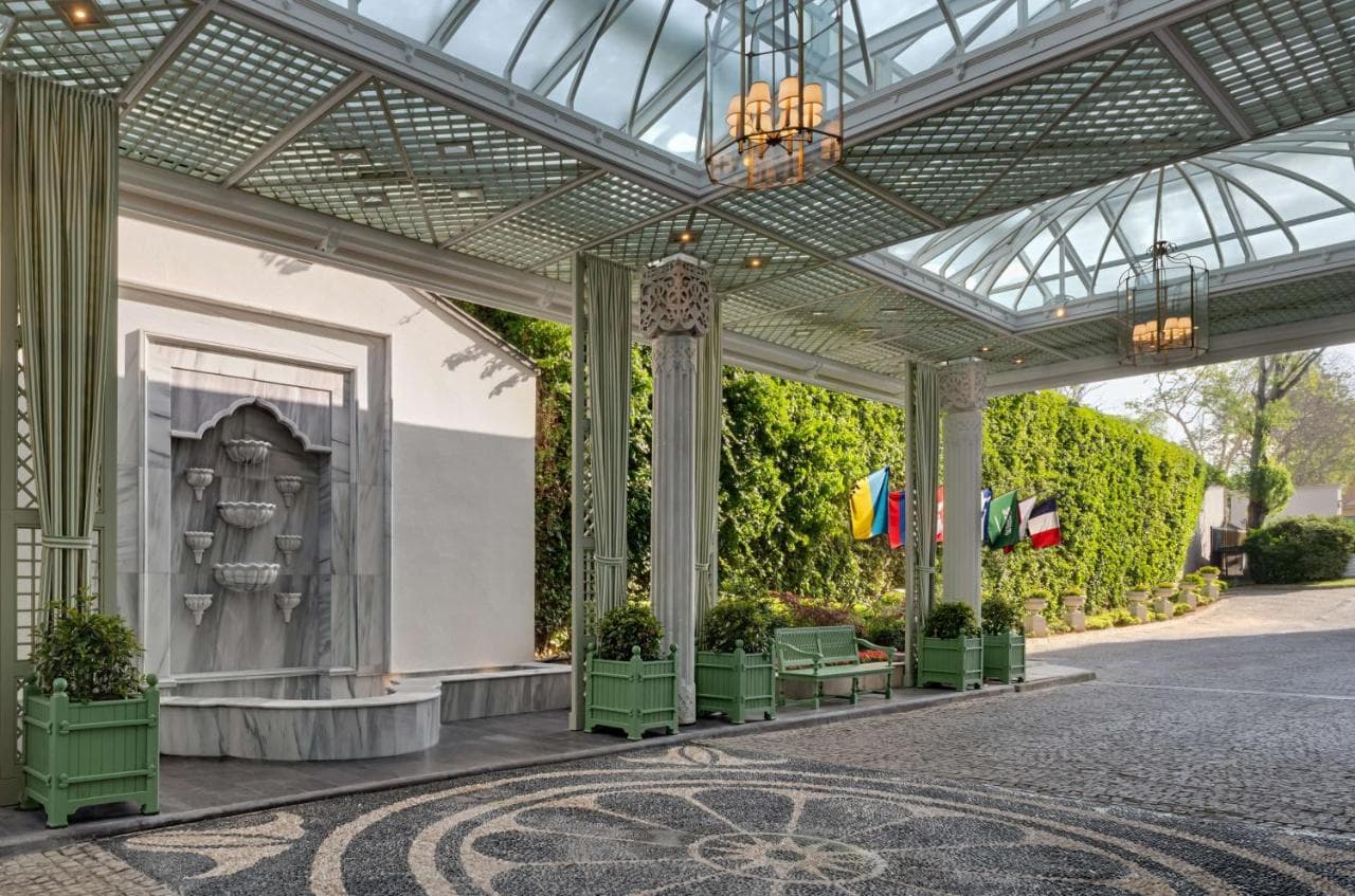 Çırağan Palace Kempinski Istanbul view 7