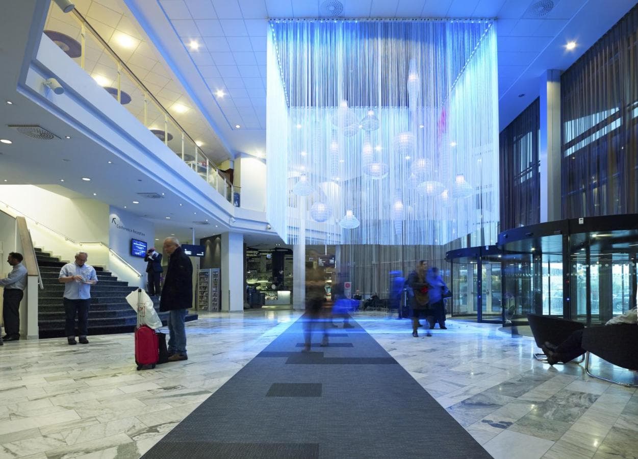 Gothia Towers & Upper House view 8