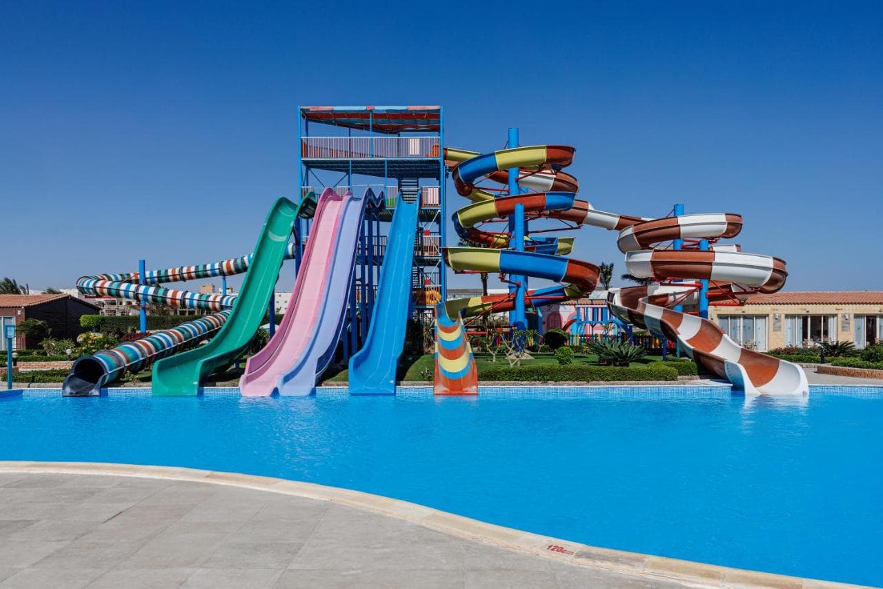 Sunrise Alora Aqua Park Resort view 4