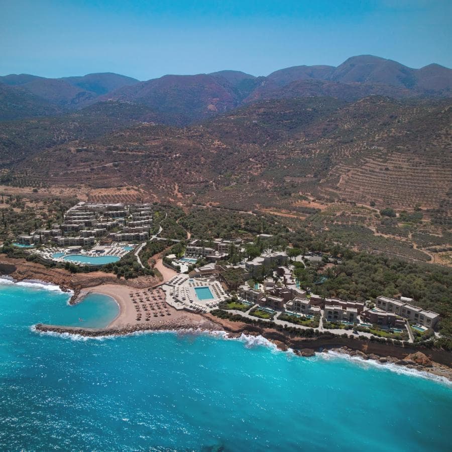 Ella Rocrita view 3