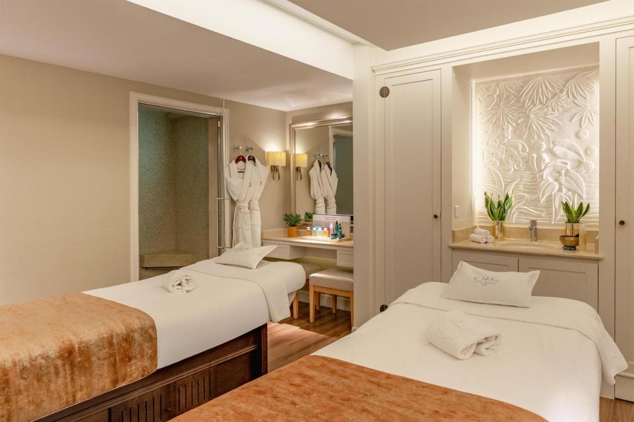 Shangri-La Paris view 4