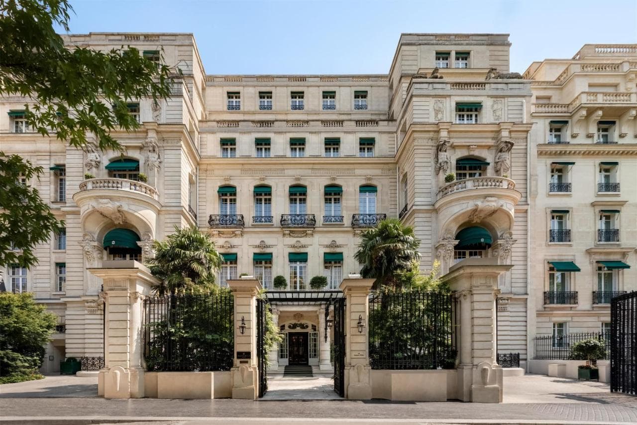 Shangri-La Paris