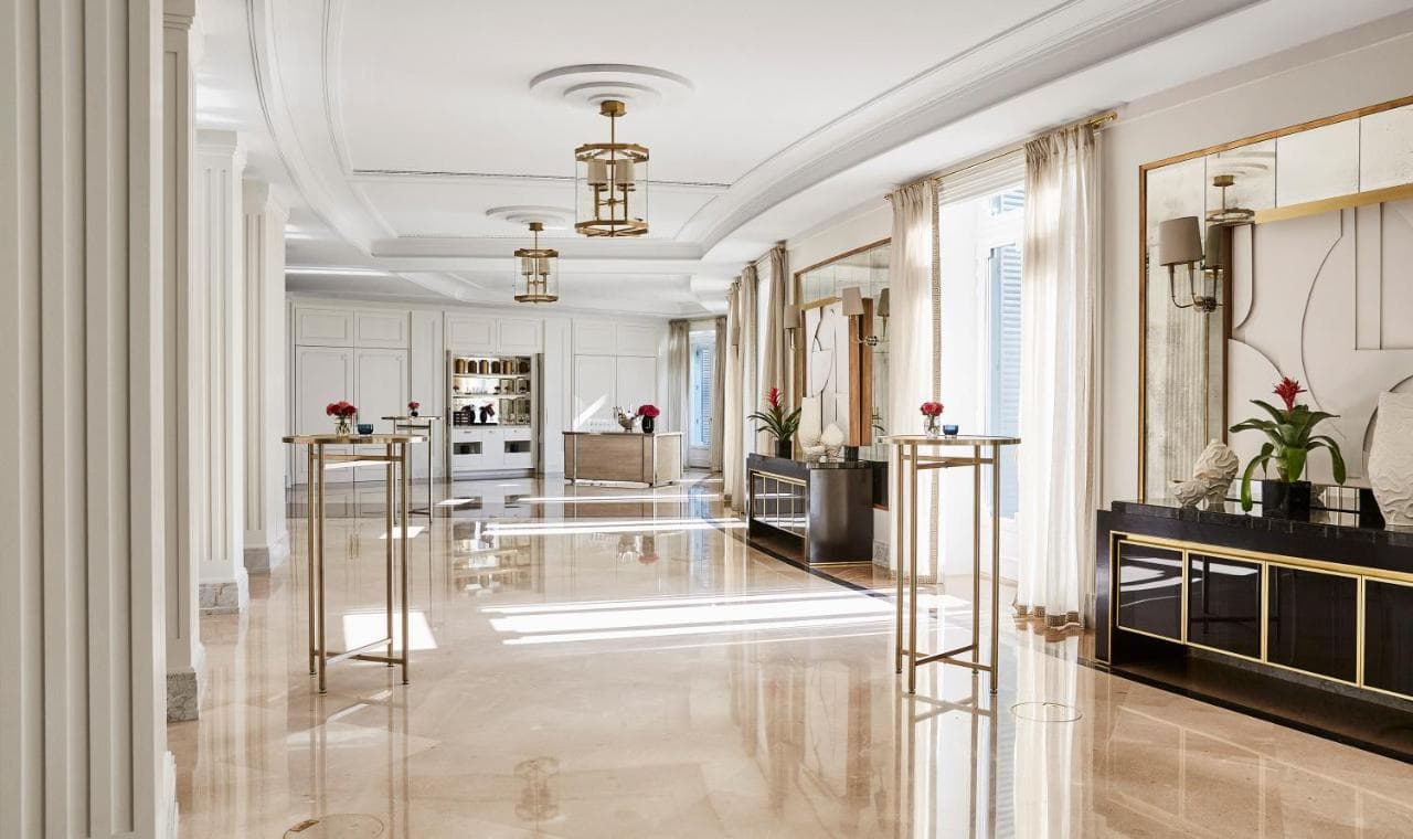 Four Seasons Hotel Madrid view 7