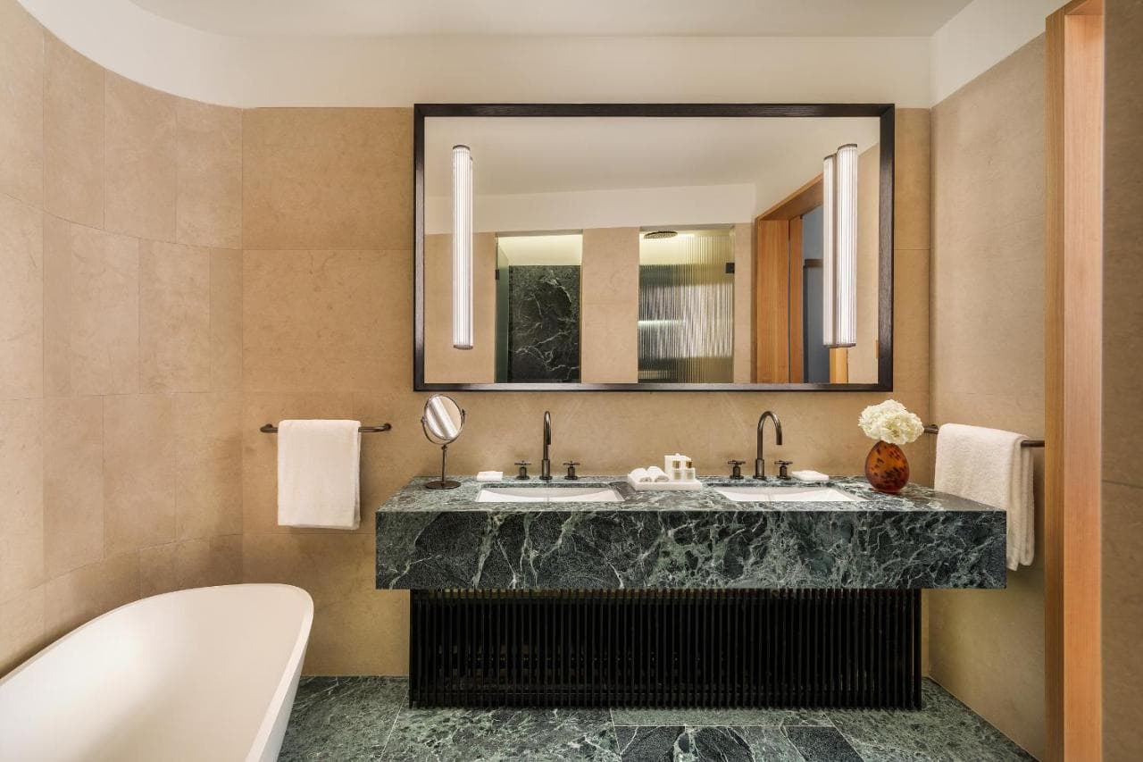Park Hyatt Milano view 8