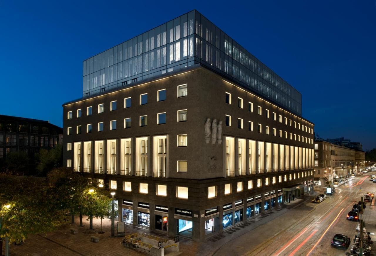 Armani Hotel Milano view 2