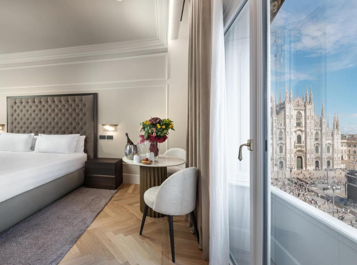 The Glamore Milano Duomo view 2