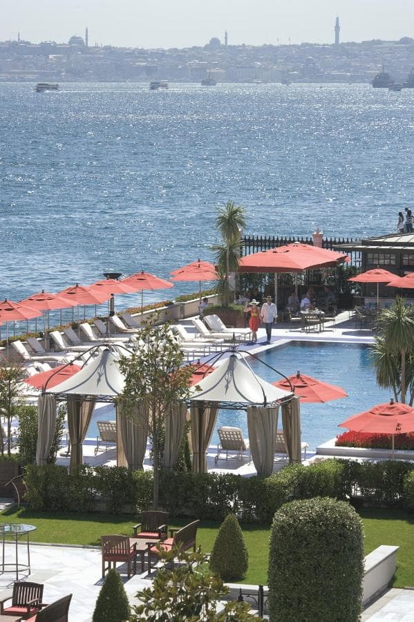 Four Seasons Hotel Istanbul at the Bosphorus view 8