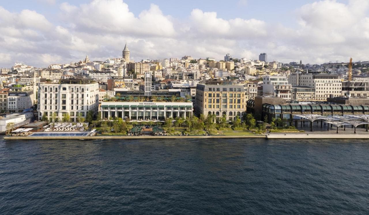 The Peninsula Istanbul view 3