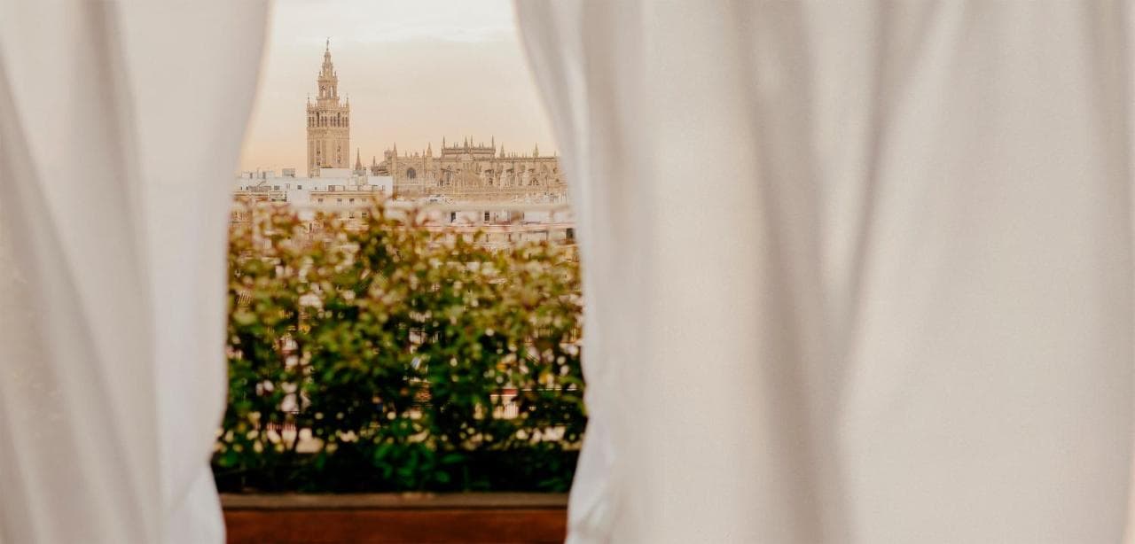 Hotel Colón, a Gran Meliá Hotel - The Leading Hotels of the World view 4