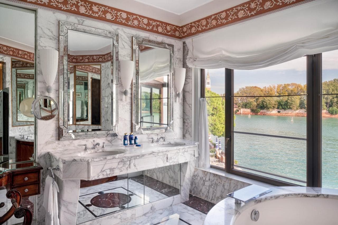Hotel Cipriani, A Belmond Hotel, Venice view 3