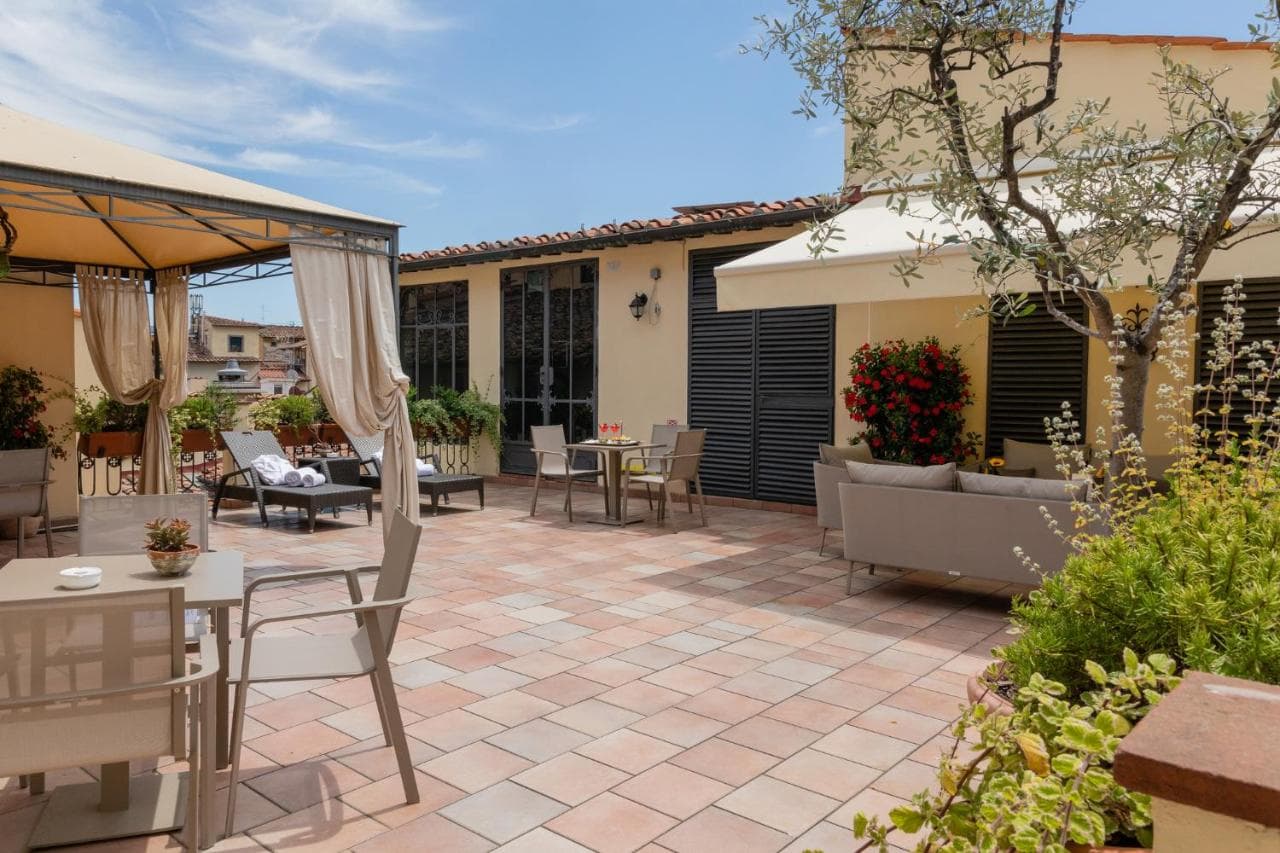 Hotel Bernini Palace view 2