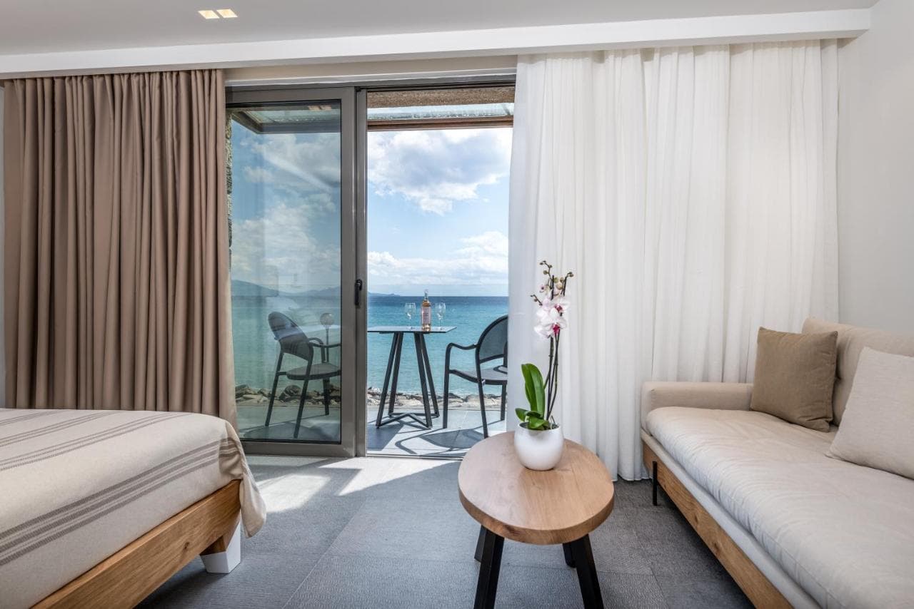 NISSEA Boutique Hotel