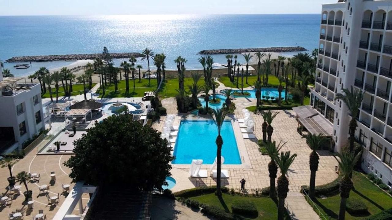 Sandy Beach Hotel & Spa