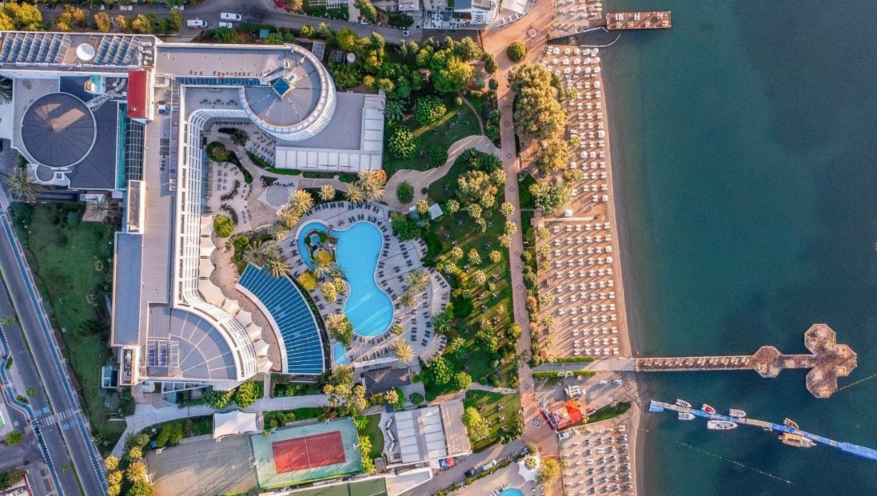 TUI BLUE Grand Azur view 5