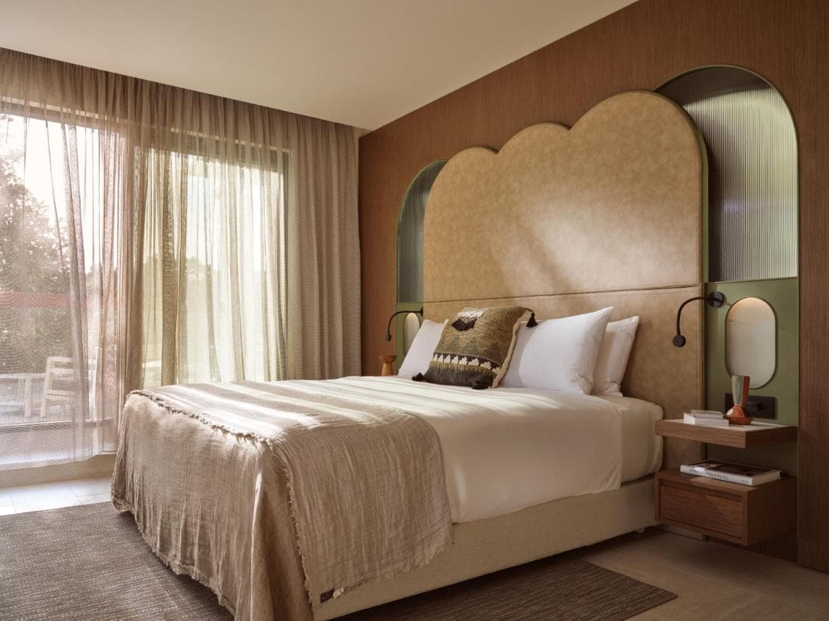 Eagles Palace - Small Luxury Hotels of the World view 5