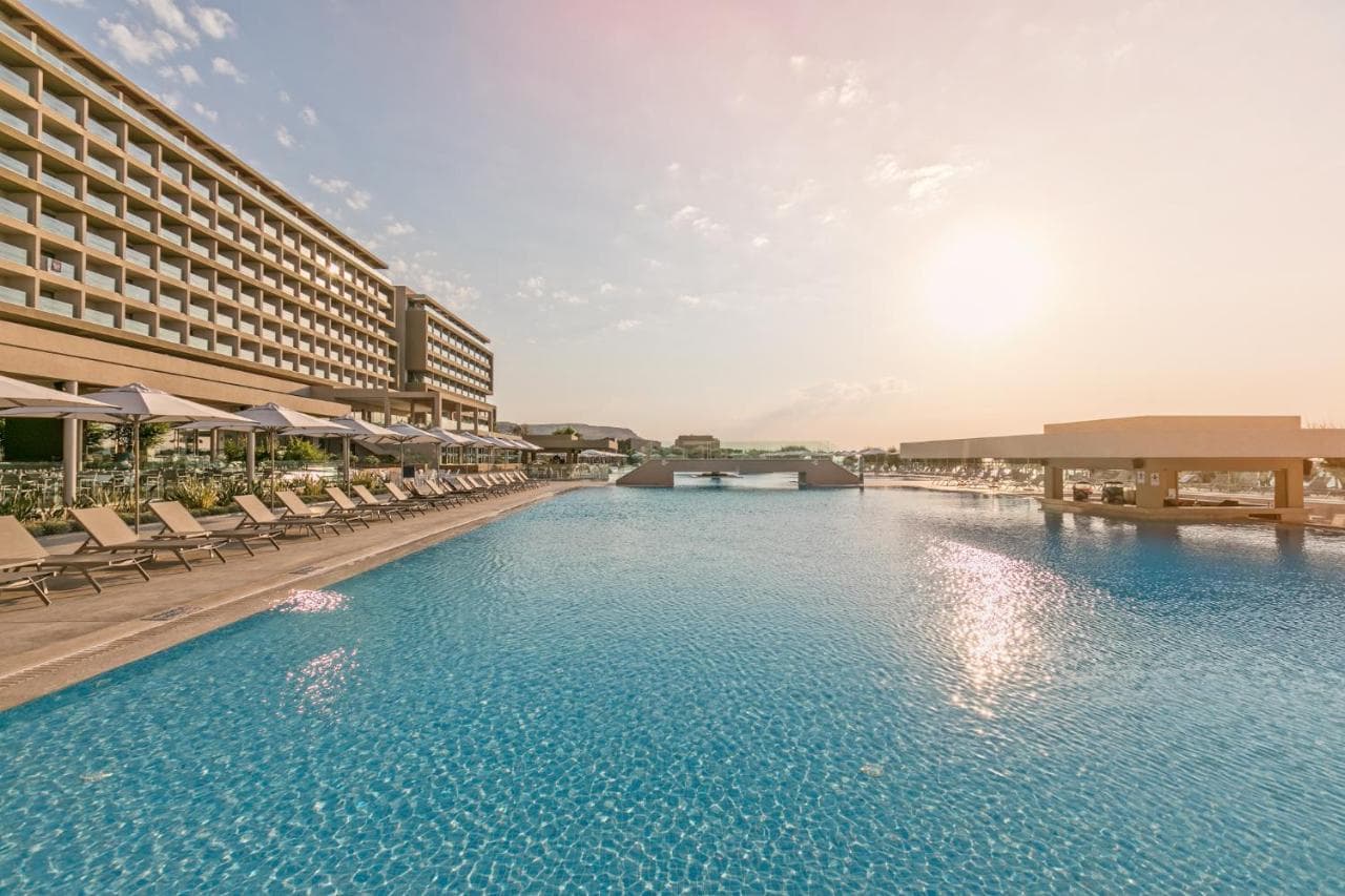 Amada Colossos Resort view 4