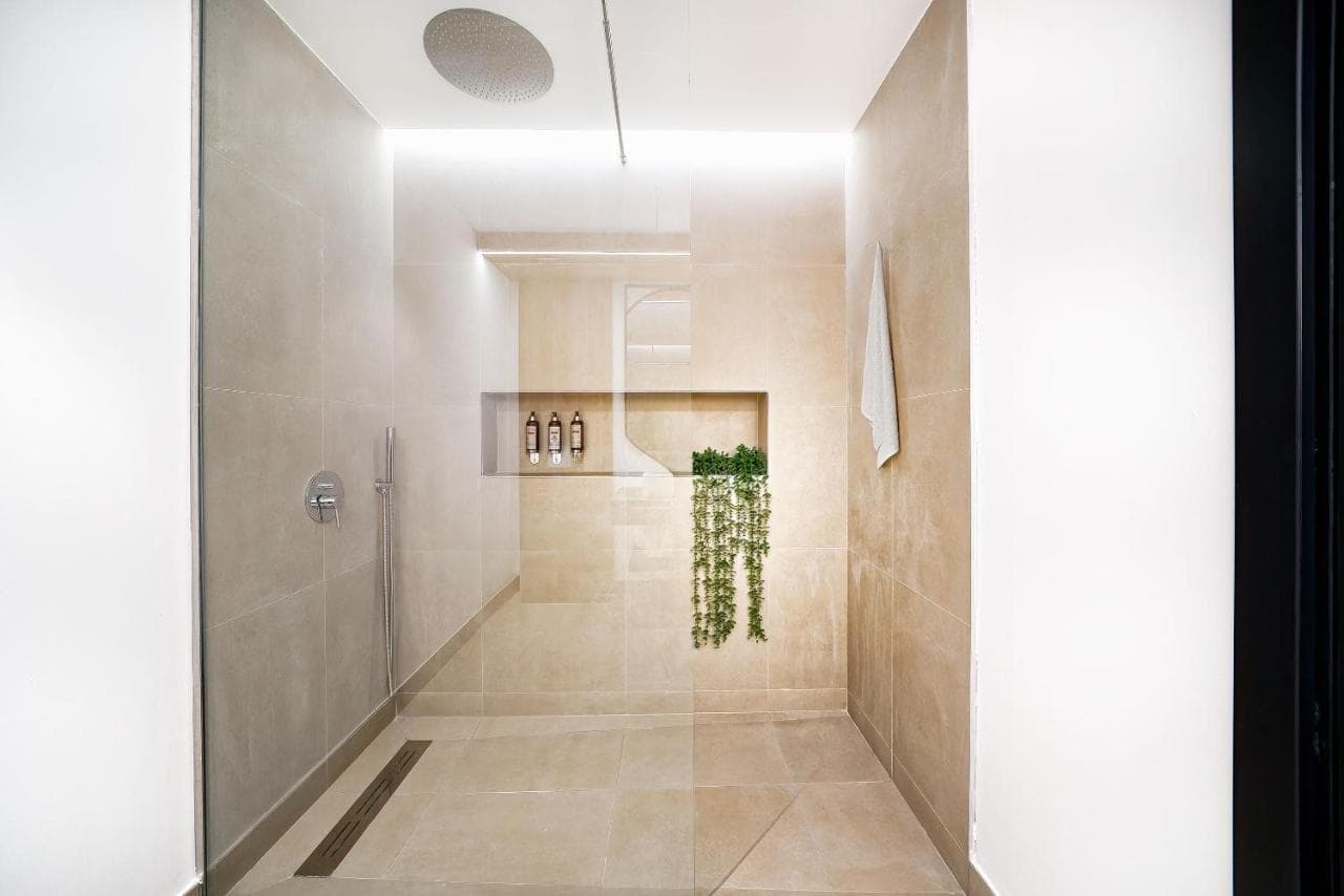 Bull Vital Suites & Spa Boutique Hotel - Only Adults view 3