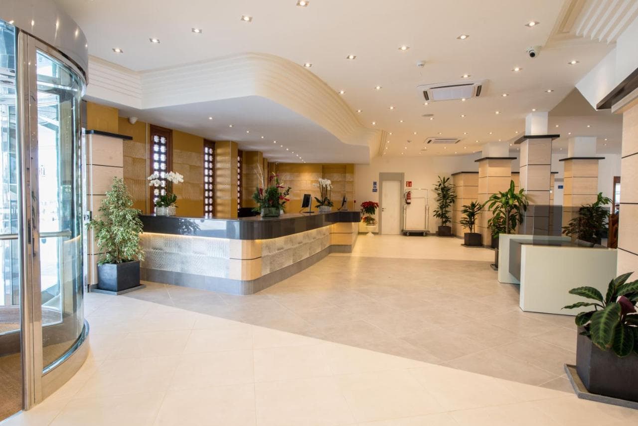 HL Suitehotel Playa del Inglés - Adults Only view 8
