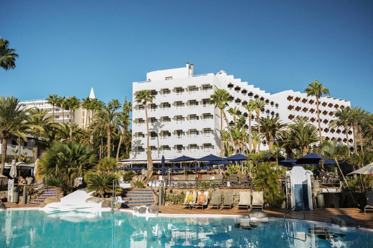 Corallium Beach by Lopesan Hotels - Adults Only view 8
