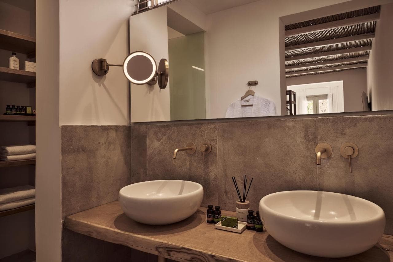 Dionysos Beach Resort & Villas view 3