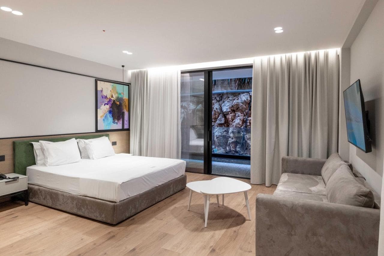 Boe Luxury Hotel view 2
