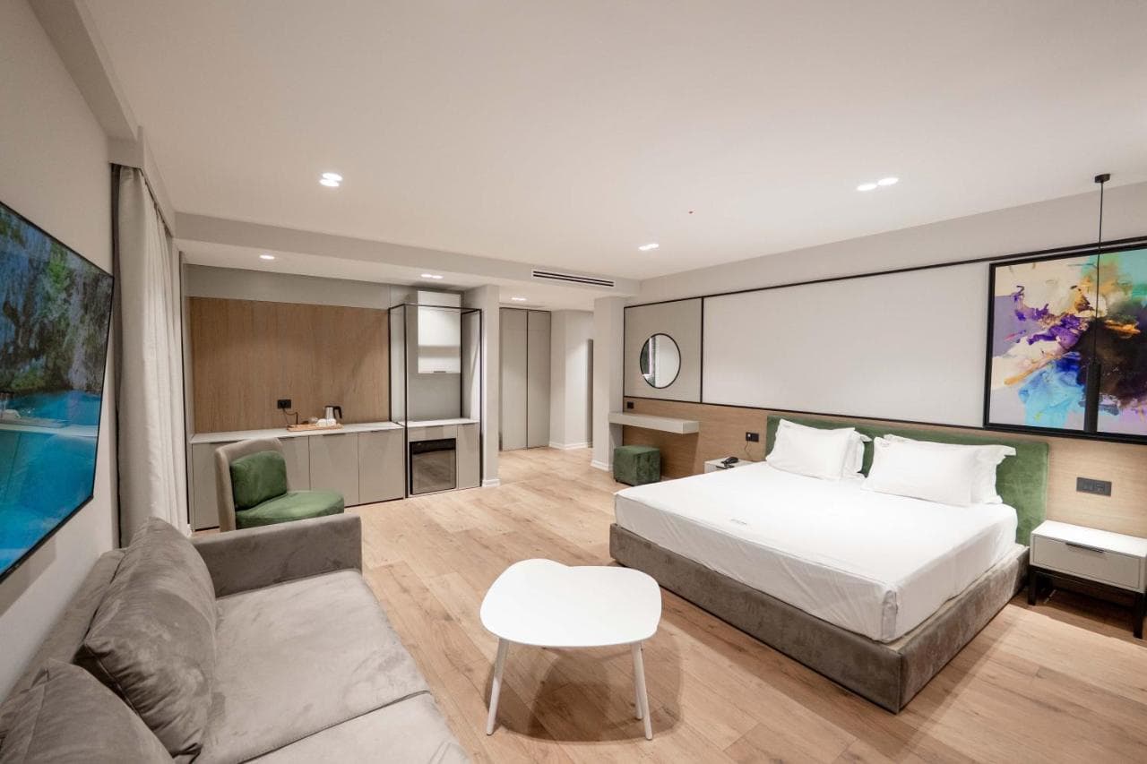 Boe Luxury Hotel view 7