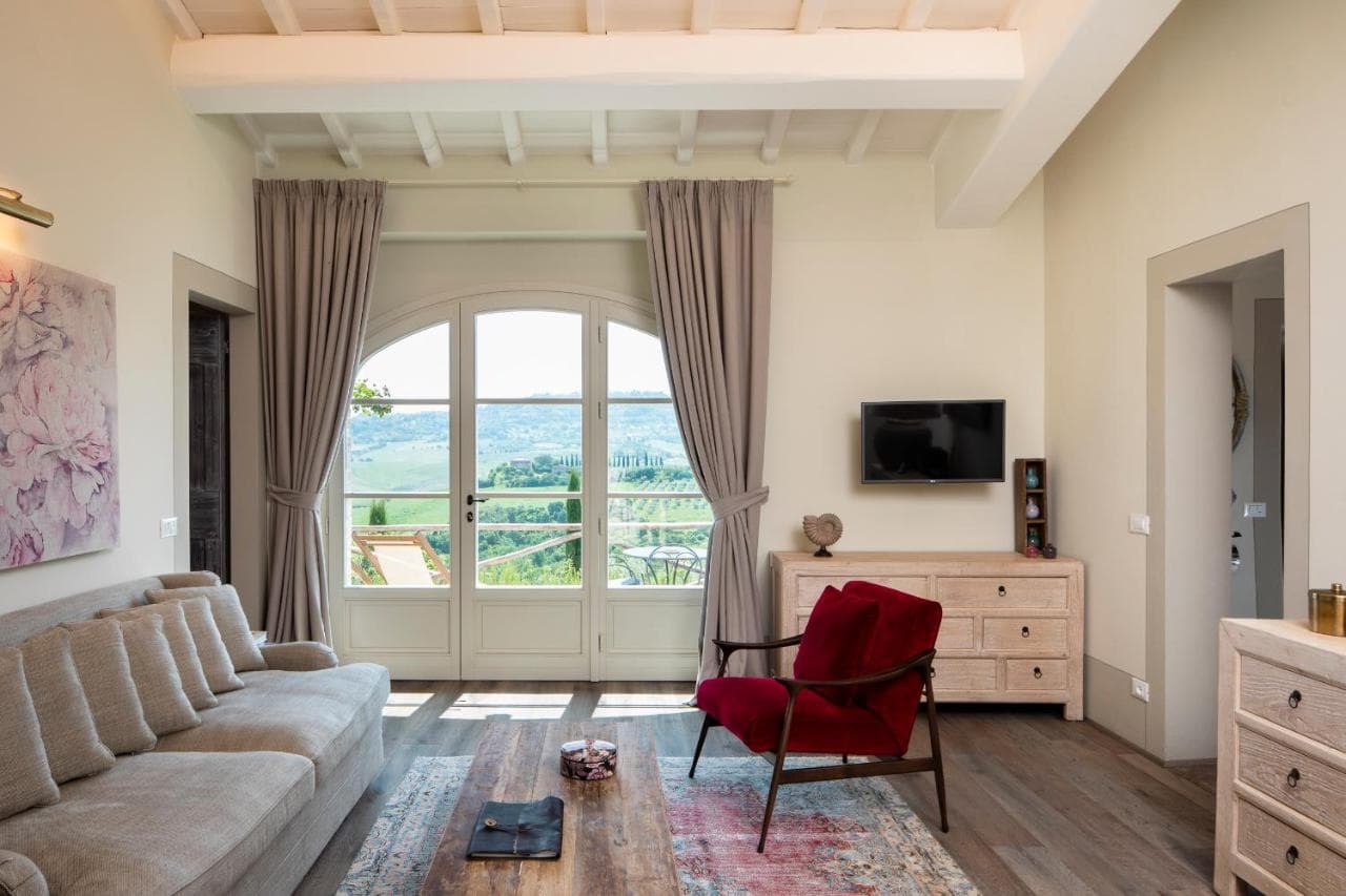 Lupaia view 6