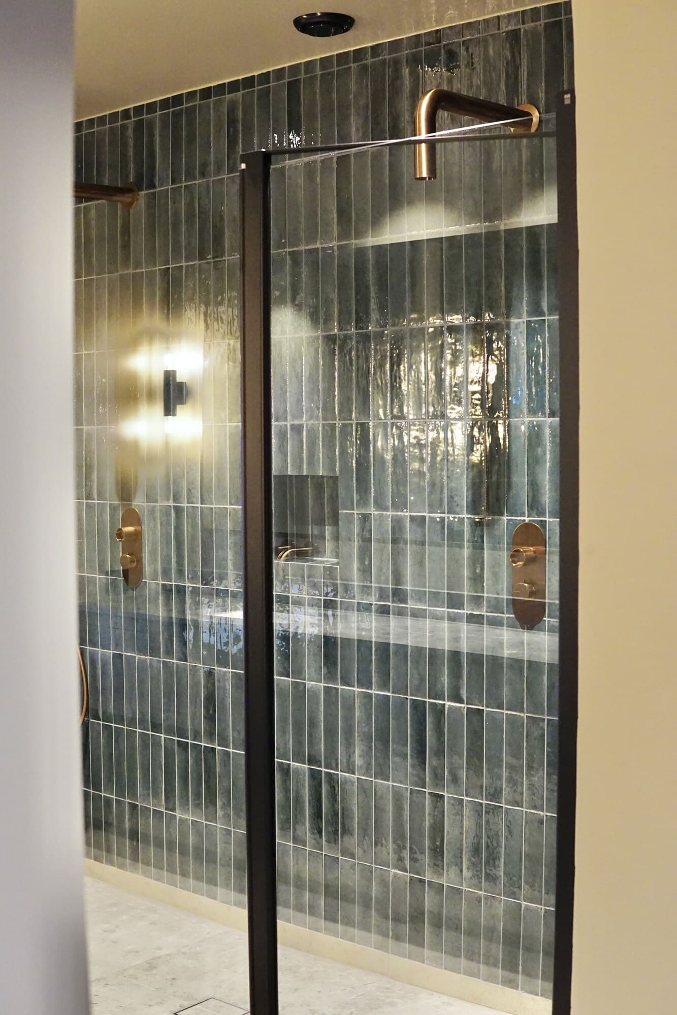 Henningsvær Bryggehotell – photo 5