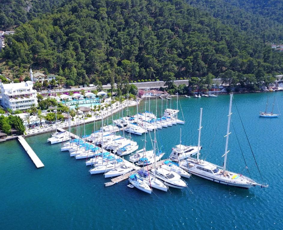 Yacht Classic Hotel – photo 2